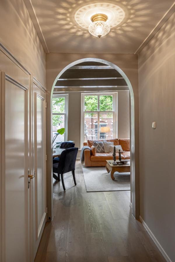 Heritage 17Th Century City Apartment Monsieur Philippe Леуварден Екстериор снимка